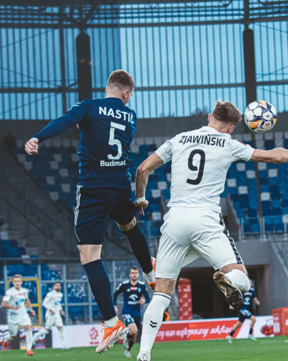 Raport kartkowy: Wszyscy do gry na Polonię