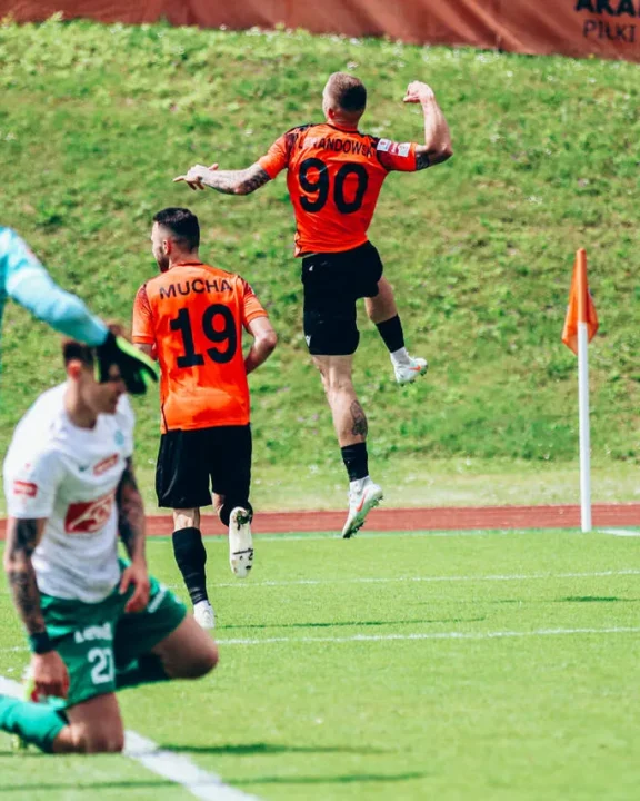 Wypożyczeni: Gole Famulaka i Lewandowskiego