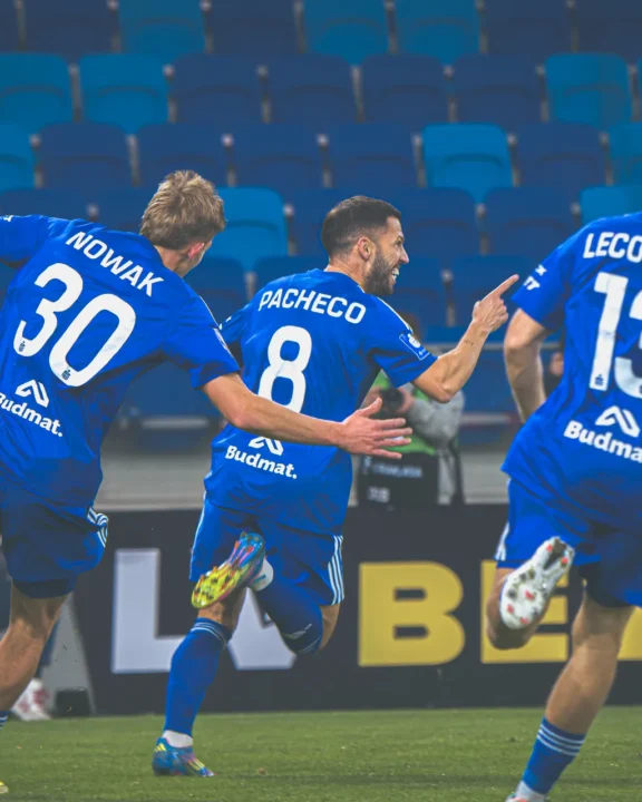 Zmiana godziny zaległego meczu #WPŁCRA