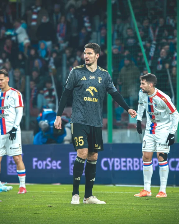 Raport kartkowy: Wszyscy na mecz z mistrzem