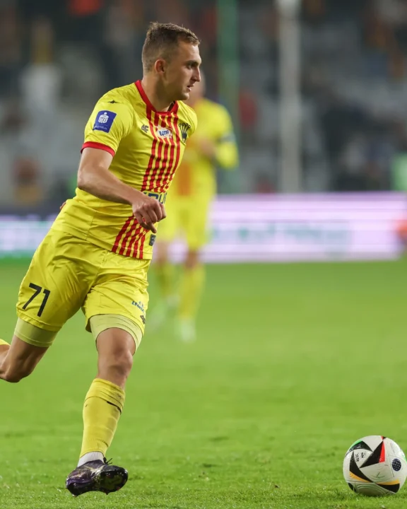 Raport kartkowy: Korona bez Długosza