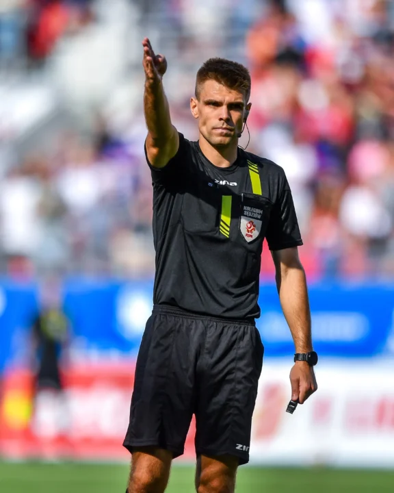 Mateusz Piszczelok arbitrem #LGDWPŁ