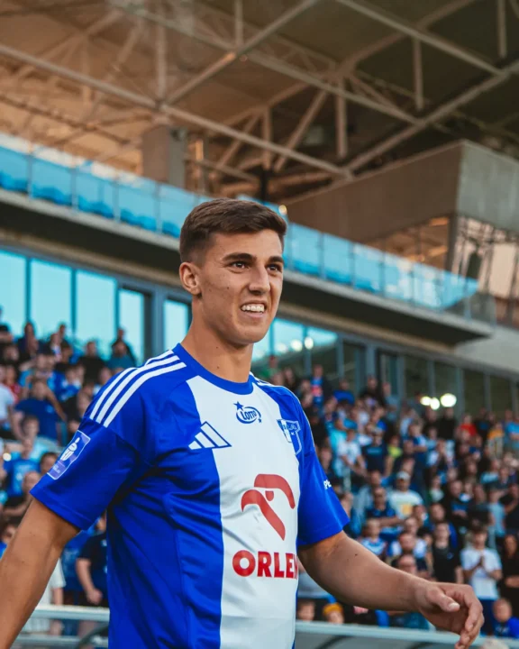 Dawid Barnowski rozwiązał kontrakt