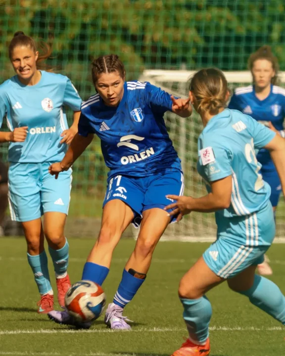 2 Liga kobiet: Szczecin jeszcze niezdobyty