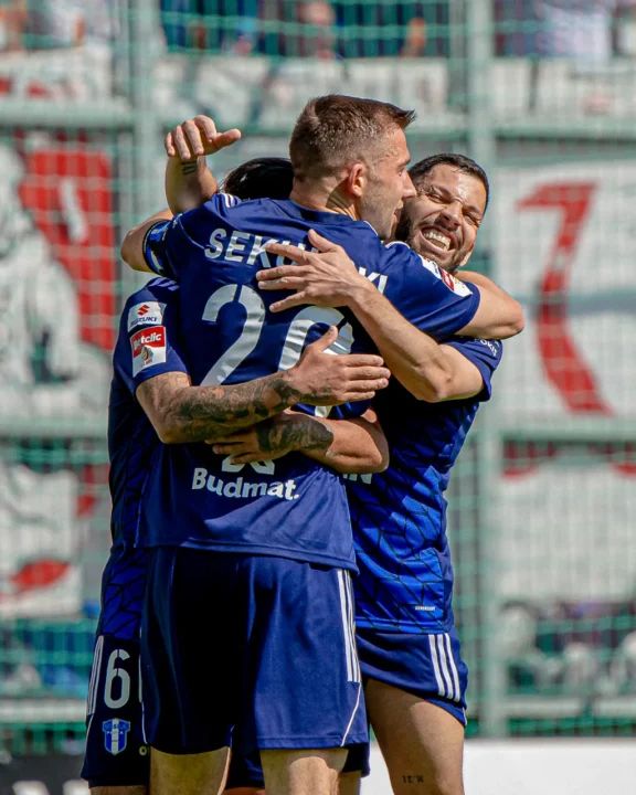 Kwiecień 2025: Maraton meczów