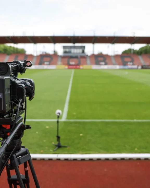 Gdzie oglądać mecz #CHRWPŁ?