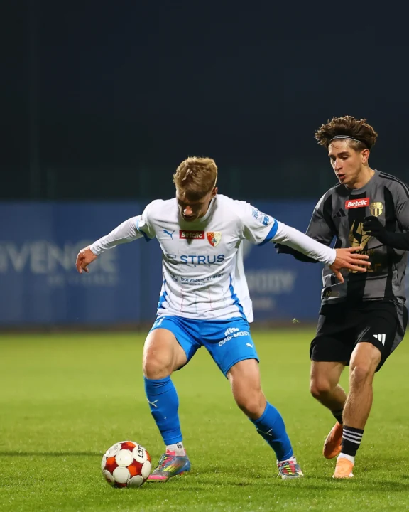 Famulak nadal punktuje