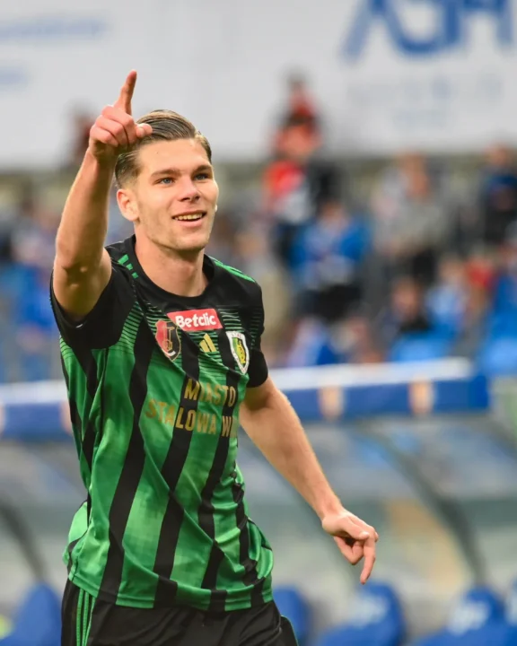 Wypożyczeni: Bramka i asysta Strózika