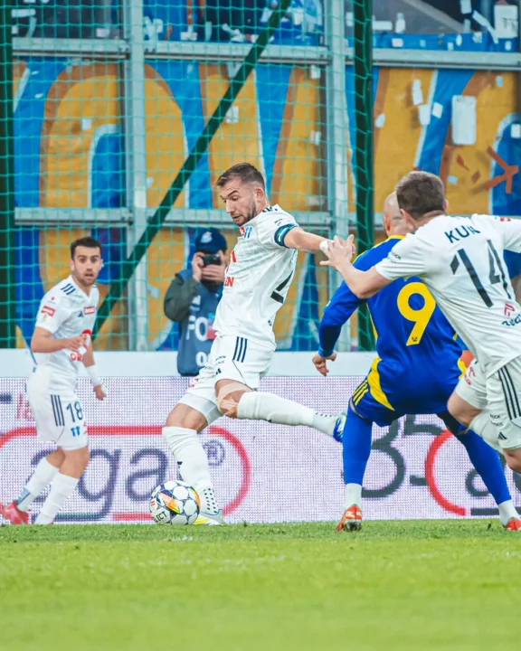 Z Arką na koniec sierpnia