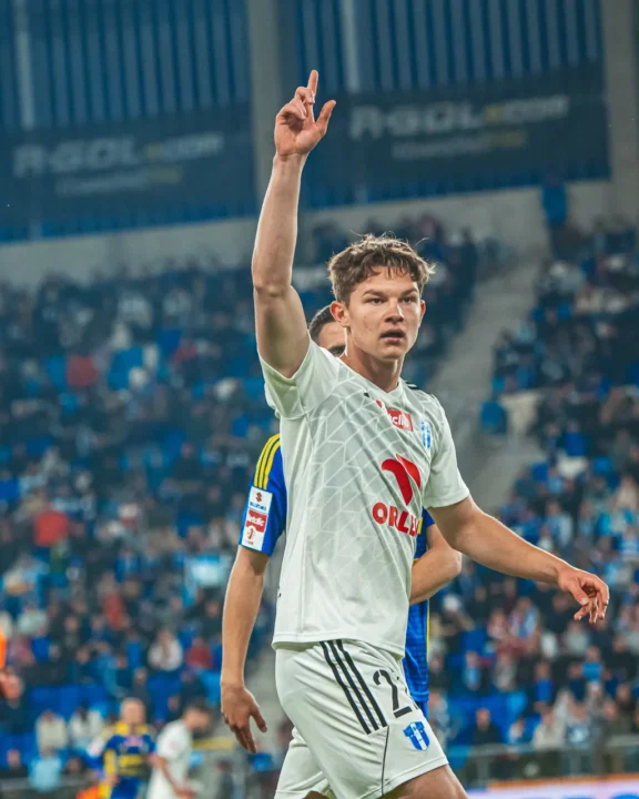 Raport kartkowy: Do Łęcznej w komplecie