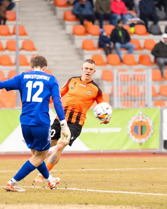 Wypożyczeni: Pojedynek pierwszoligowców