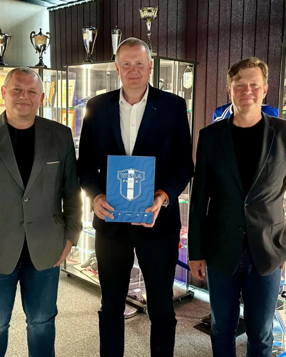 PIK na kolejny rok z Wisłą!