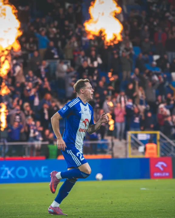 Wahadłowi 25/26: Międzynarodowe towarzystwo