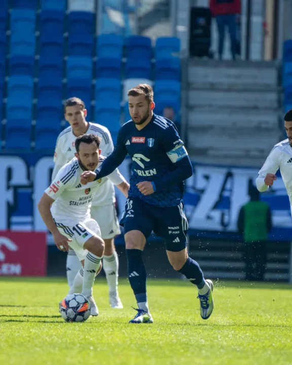 Krawczyk z przewrotki na zwycięstwo!