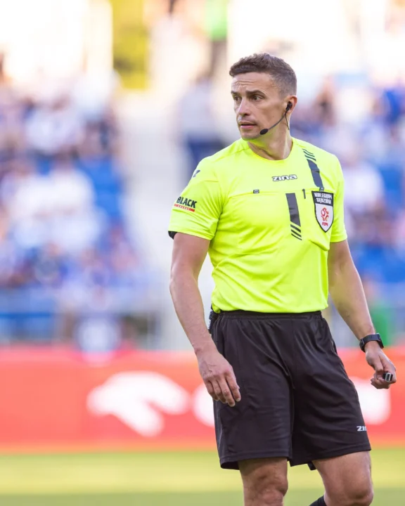 Paweł Malec arbitrem #WPŁPOG